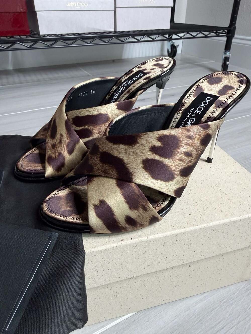Dolce & Gabbana Keira 85 Leopard Satin Slide Heels EU 36 / US 6 $1,895 Retail